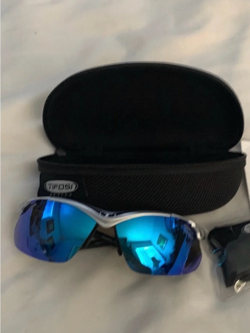 Tifosi Optics 2.0 Grey and Blue Sunglasses
